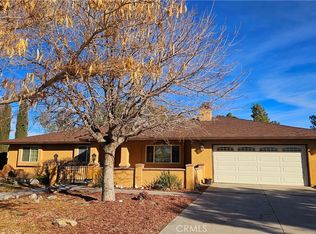 13367 Apple Blossom Ln, Apple Valley, CA 92308
