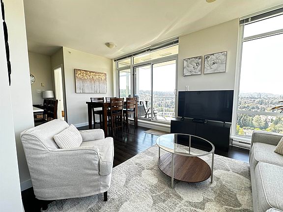 3rd image of 2955 Atlantic Ave #2709