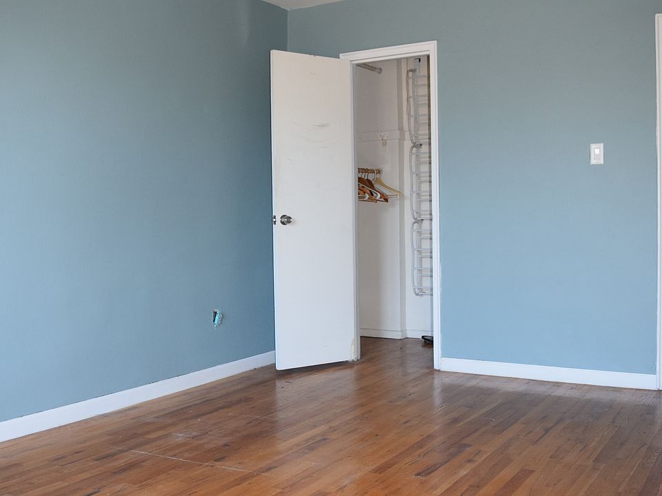 1st image of 67-50 Thornton Pl #3B