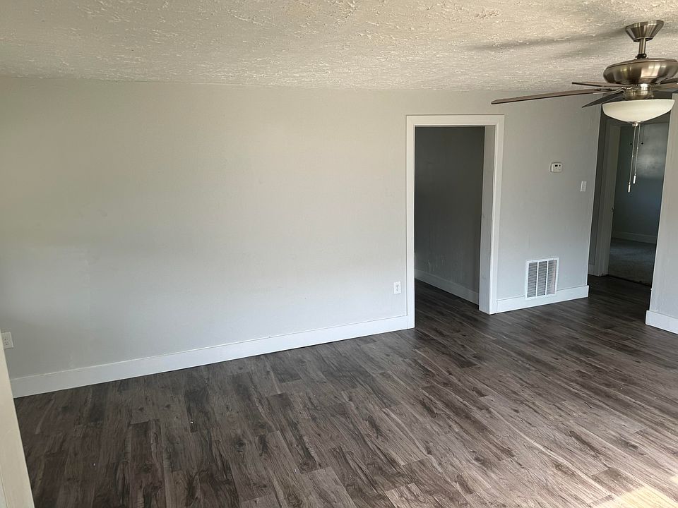 1st image of 2862 Sage Ave