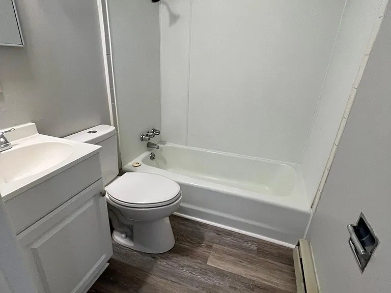 5208 W Ridge Rd #7 — Photo 2