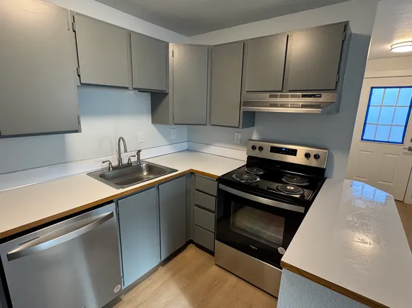 808 Main St #203, Sultan, WA 98294