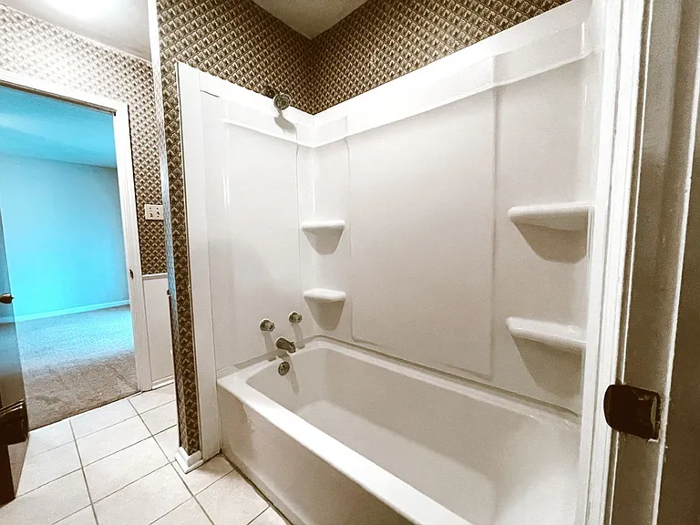8012 Bayou Fountain Ave — Photo 8