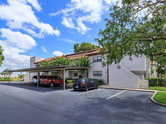 2nd image of 730 Killarney Bay Ct #4