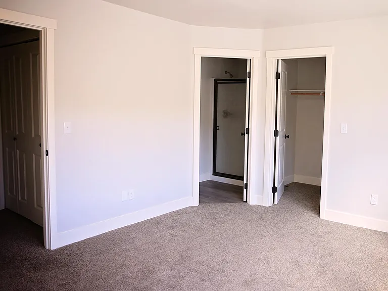 205 S Western Ave #1 — Photo 14