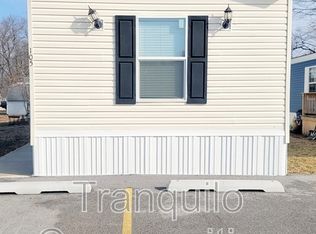 105 Dunewood Dr #105, Michigan City, IN 46360