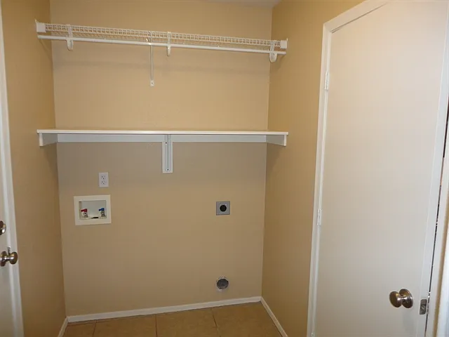 3279 S Bowman Rd — Photo 24