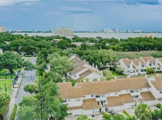 5222 S Russell St APT 26, Tampa, FL 33611