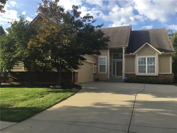 2928 S Brentwood Ct, Independence, MO 64055
