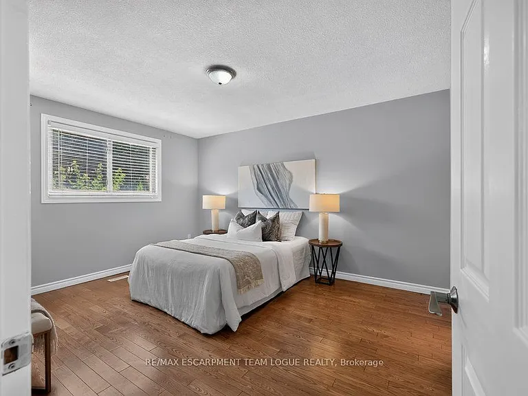 1444 Paddington Ct — Photo 16