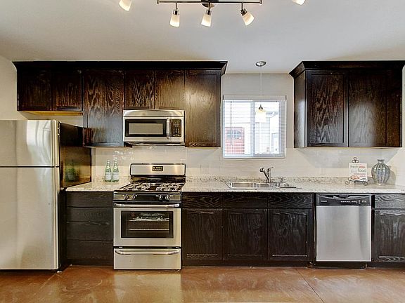 3rd image of 1519 King St