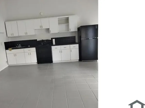2401 NW 55th Ter, Fort Lauderdale, FL 33313