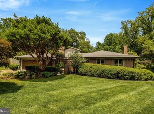 6952 Kyleakin Ct, Mc Lean, VA 22101