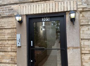 305 N Central Park Ave #3, Chicago, IL 60624