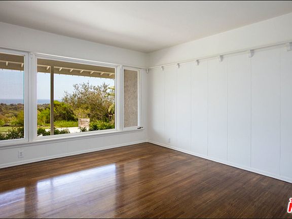 5th image of 6968 Dume Dr