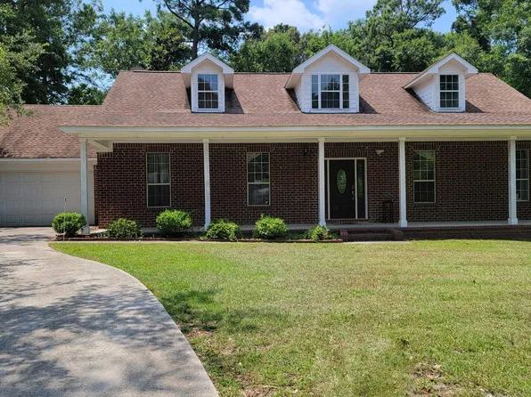 8905 Live Oak Ave, Ocean Springs, MS 39564