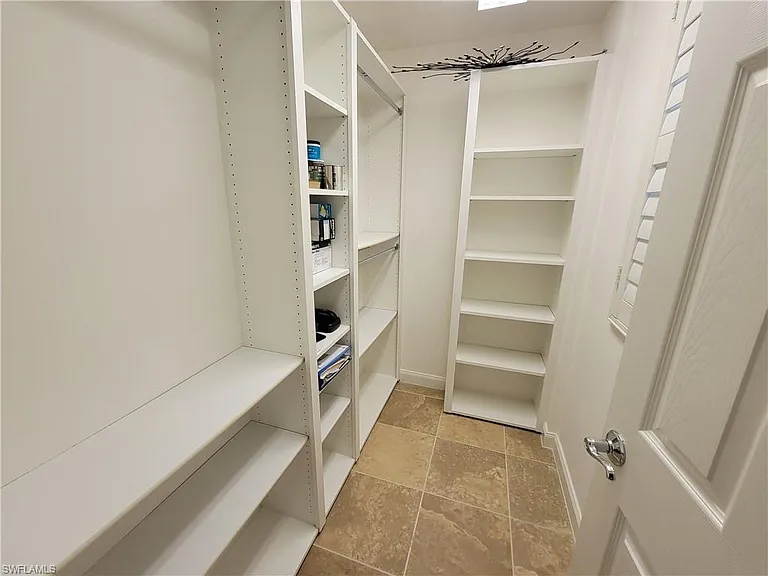 28209 Jeneva Way — Photo 19