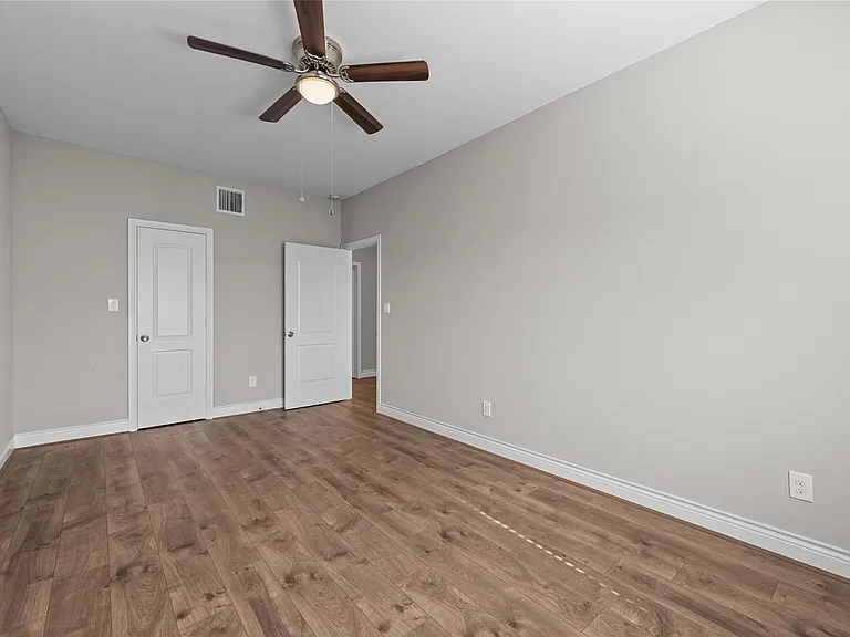14603 Sanour Dr — Photo 35