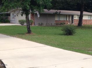 686 W Peniel Rd, Palatka, FL 32177