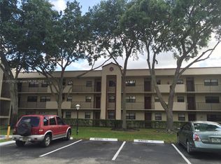 3199 Foxcroft Rd APT 309, Miramar, FL 33025