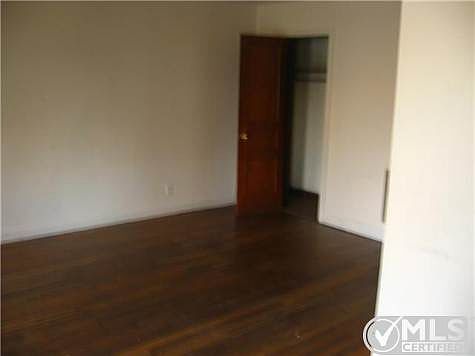 5th image of 228 N Trigg Ave
