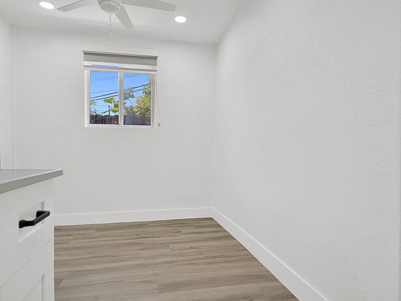2nd image of 210 Beacom Blvd #214