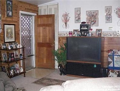 3rd image of 702 Saipan Pl