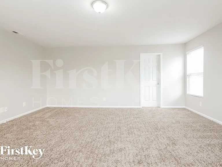 8419 Burket Way — Photo 10