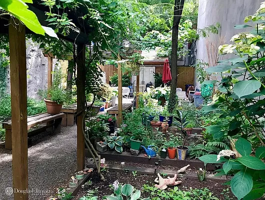 Rented by Douglas Elliman | media 7