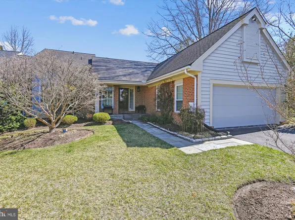 9 Quail Hollow Rd, Lutherville, MD 21093