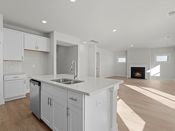 Welcome to the Jamestown floorplan at the Reserve at Arden Woods.