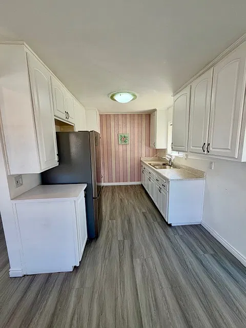 3 bed, 1100 sqft, $3,500 — Photo 4