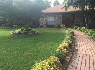 3701 Castle Dr, Rowlett, TX 75089