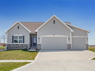 3149 NW 27th Cir, Ankeny, IA 50023