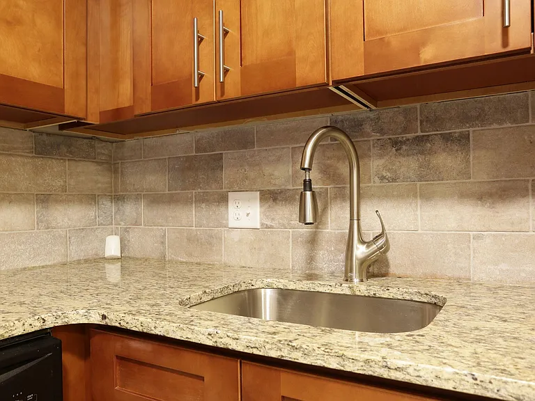 Chestnut Lane Apartments — Photo 27