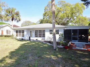 530 2nd Ave, Labelle, FL 33935