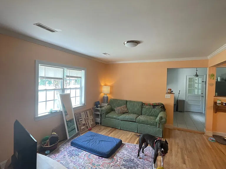 1202 Macqueen Ave #A — Photo 3