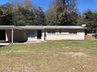 19 Saint Regis Dr, Pensacola, FL 32505