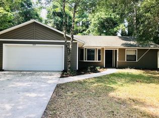 7215 SW 18th Pl, Gainesville, FL 32607