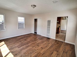 5937 Middleton St APT B, Huntington Park, CA 90255