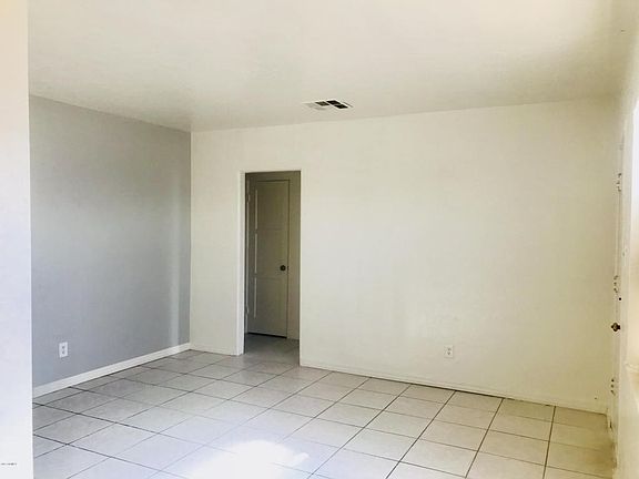 F33E6F3B-62E9-4309-9C75-7F61243B43FD