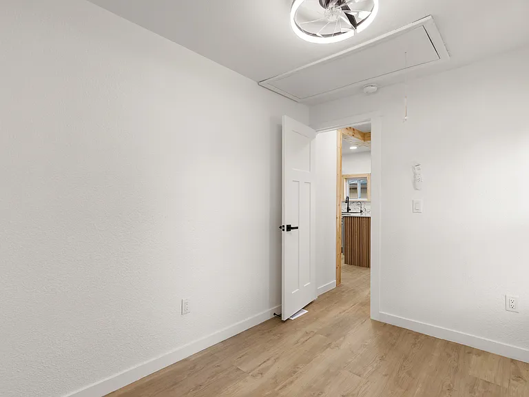11259 Chapp Ave — Photo 37