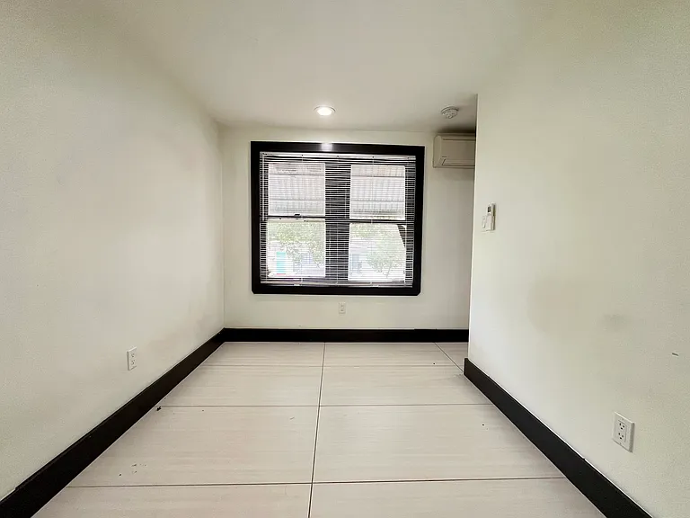 1614 Harrison St #11 — Photo 7