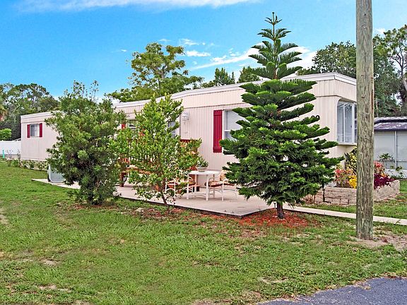 2nd image of 170 N Yonge St Lot 99