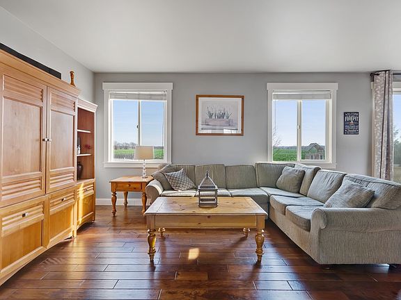 4th image of 6434 Cork Ln