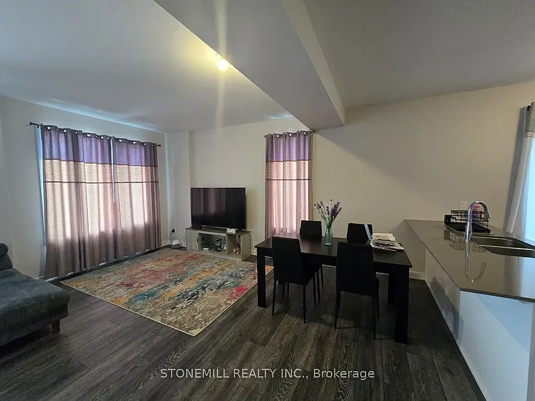125 Beebalm Cres — Photo 5
