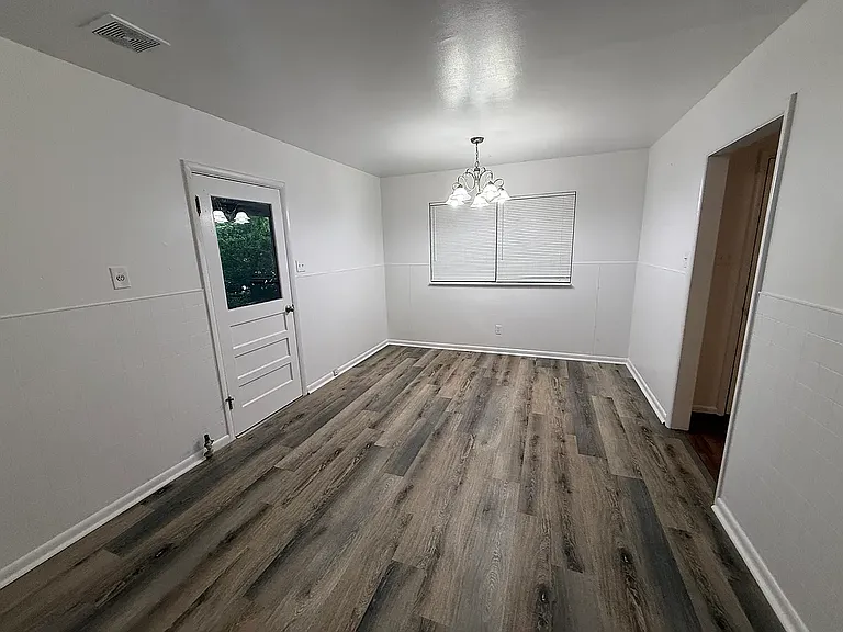 2217 NE 1st Ave — Photo 5