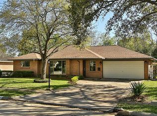 5427 Kingfisher Dr, Houston, TX 77096