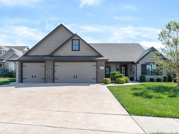 1374 E Lookout Cir, Derby, KS 67037