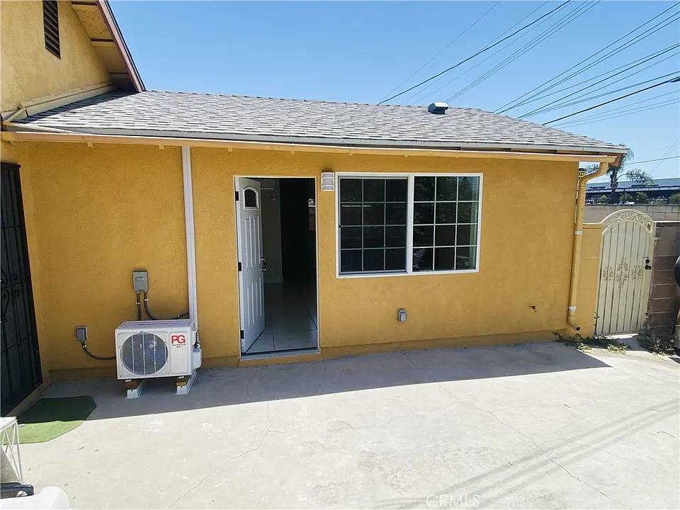 2558 W Lullaby Ln #STUDIO